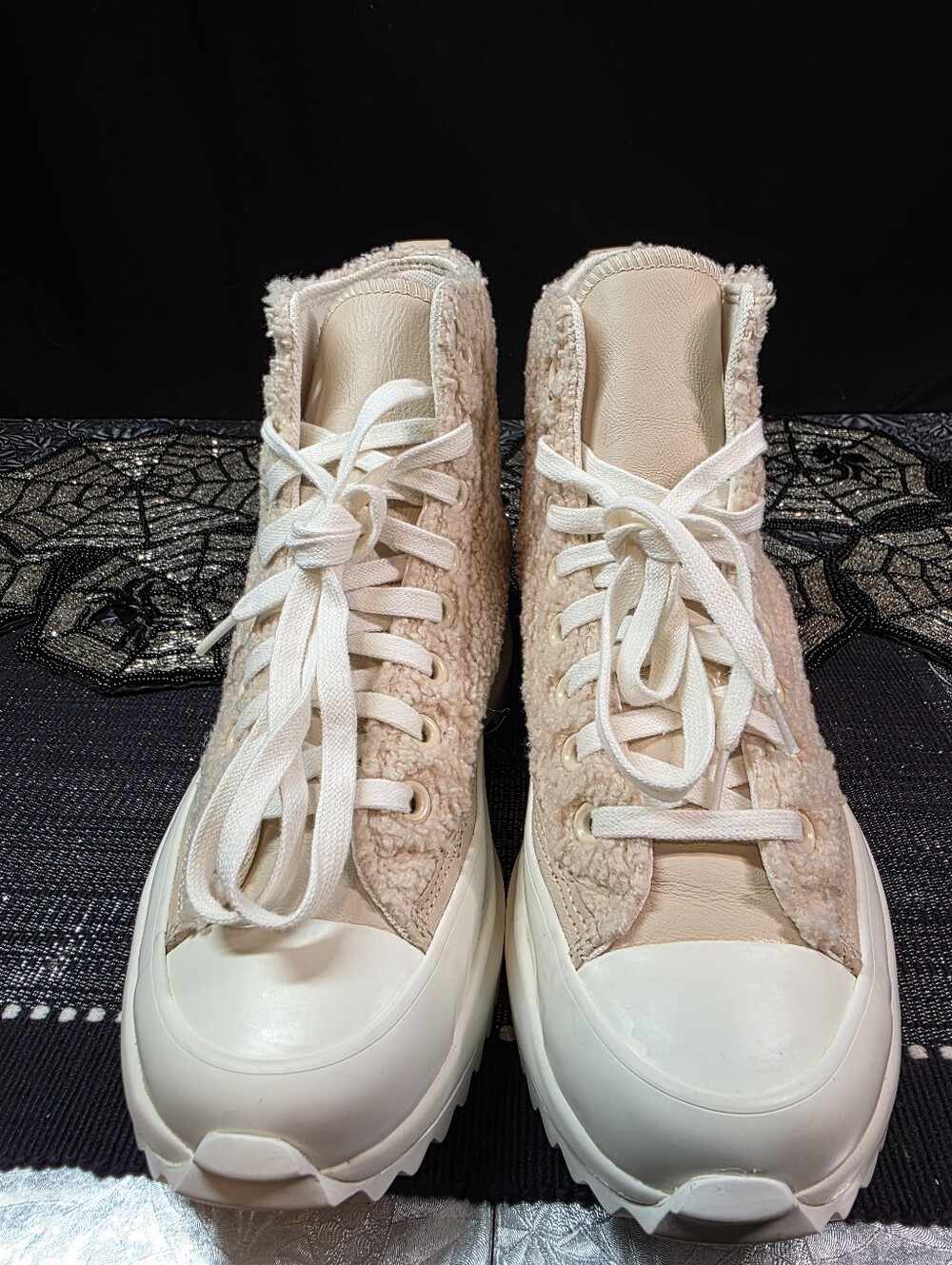 Converse Chuck Taylor All Star Lift Platform Sherpa Tennis Shoes - Picture 8 of 8